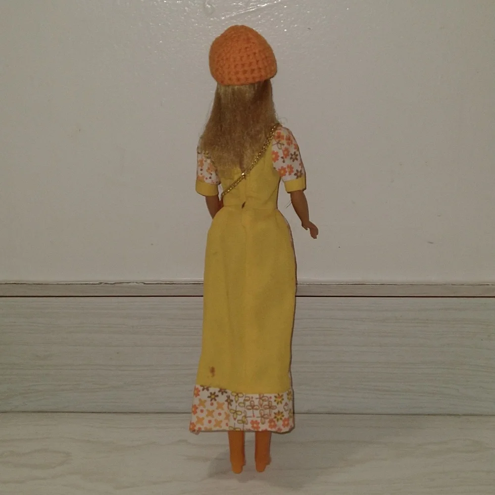 Vintage Kong Kong Mod Barbie Clone Doll - Picture 2 of 6
